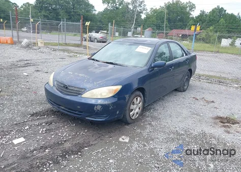 2004 Toyota Camry Le from USA, damaged, VIN 4T1BE32KX4U290459